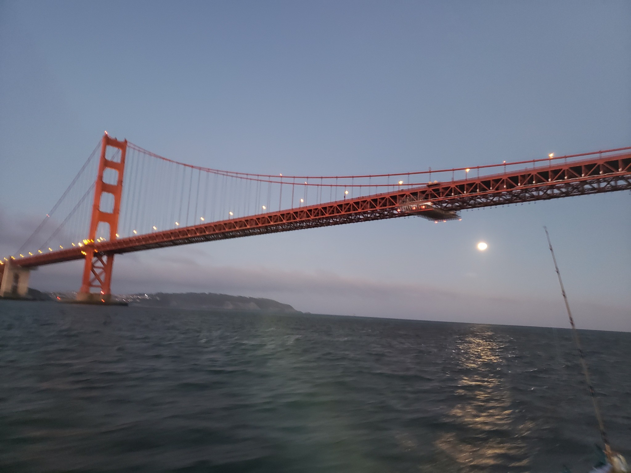 Golden Gate Bridge at dusk